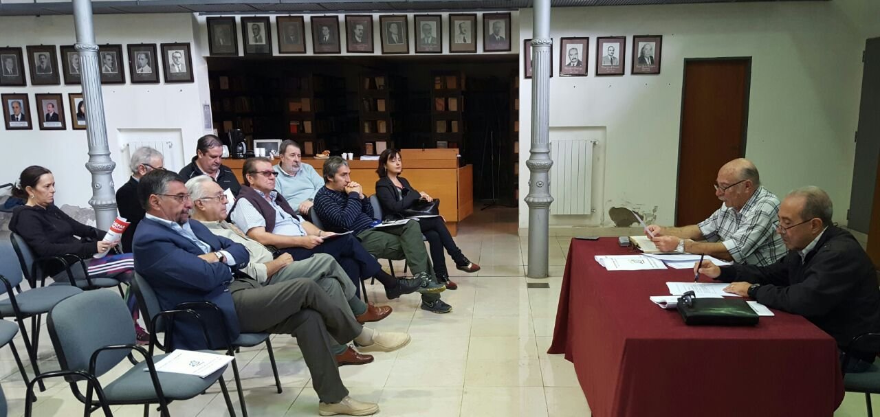 Asamblea en el Circulo de Periodistas