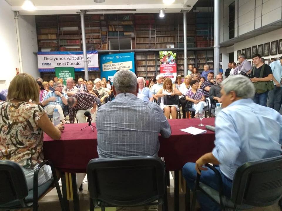 48429432_882667931944422_6540805729438138368_n