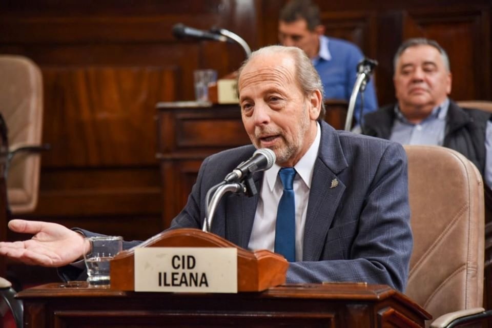 El Circulo de la Provincia de Buenos Aires lamenta de la fallecimiento de Juan Carlos Martín