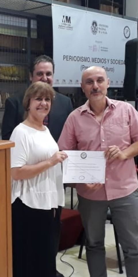 PUBLICAMOS EL TRABAJO GANADOR DEL PRIMER PREMIO, CINCO SABIOS CIUDAD DE A PLATA, OBTENIDO POR MARTIN ZUCCATO