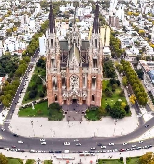 El Círculo de Periodistas de la Provincia de Buenos Aires saluda a la ciudad de La Plata en su nuevo aniversario