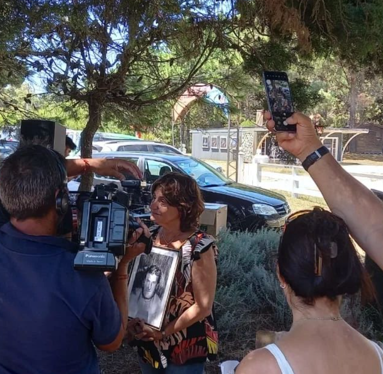 Presencia del Círculo de Periodistas   en homenaje a Cabezas en Pinamar